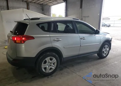 2015 Toyota Rav4 Le z USA, uszkodzony, nr VIN JTMBFREVXFD112001